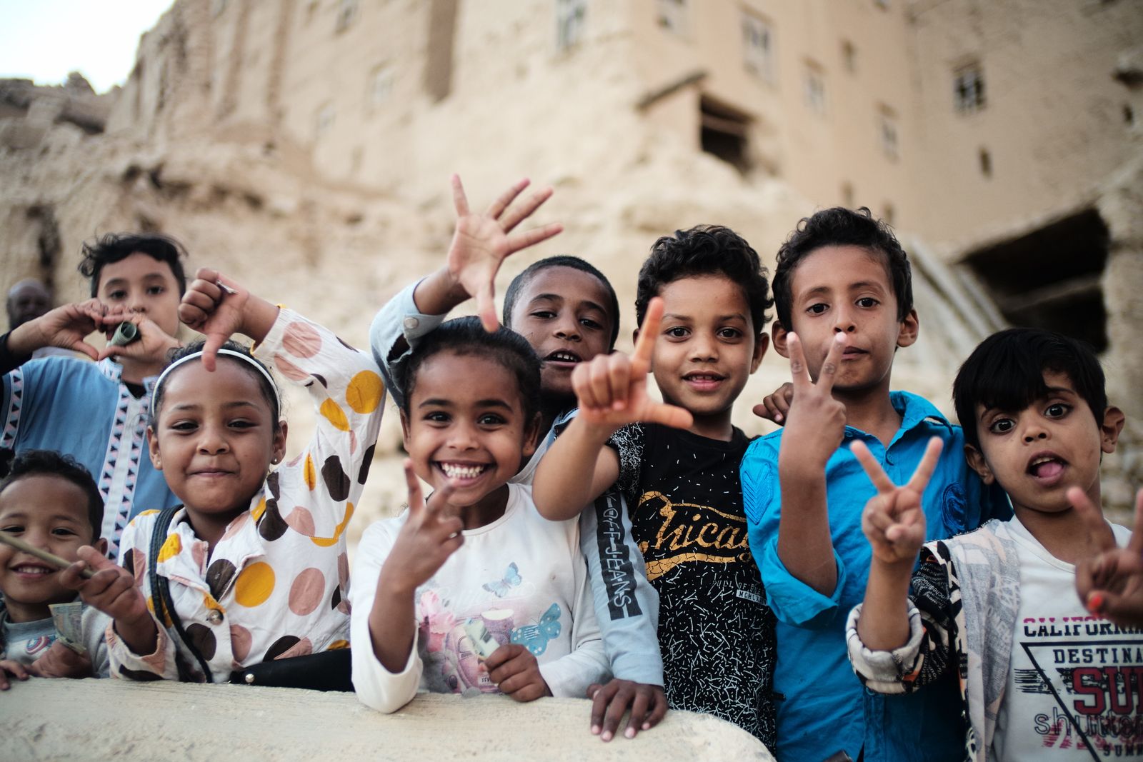 Smiling children in Tarim, Yemen